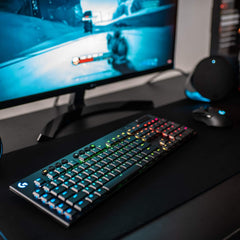 Logitech G915 LIGHTSPEED RGB Mechanical Gaming Keyboard, Low Profile GL Tactile Key Switch, LIGHTSYNC RGB