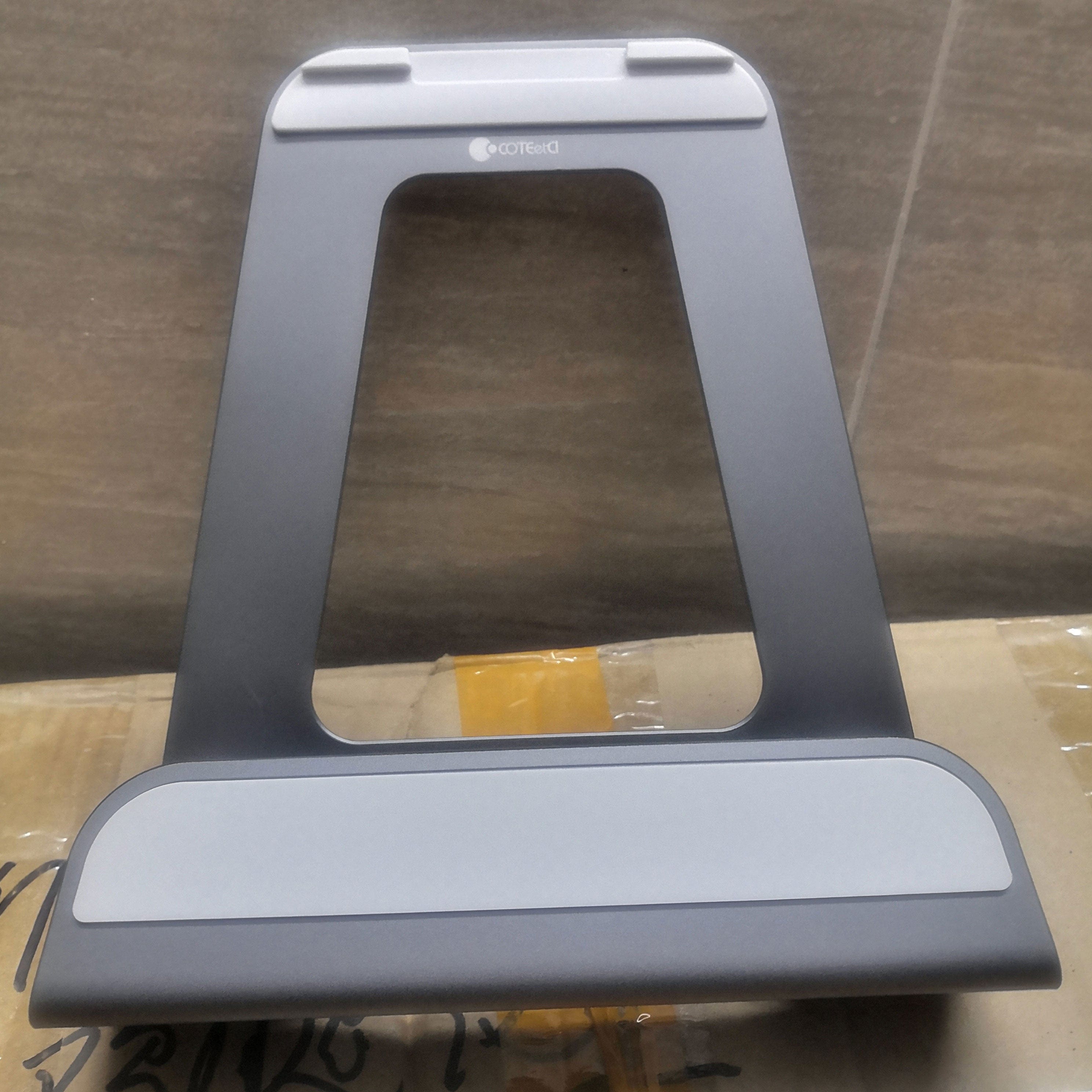 2 In 1 Function Aluminum Alloy Firm Bracket Vertical Base Cooling Stand for MacBook - Smart Tech Shopping