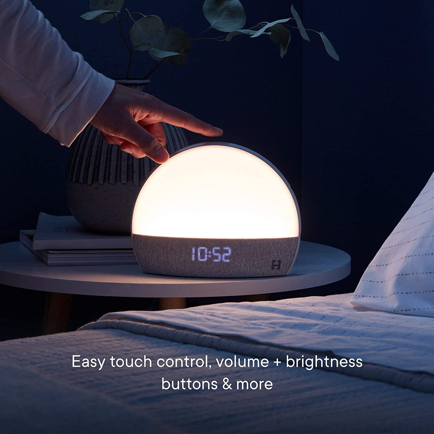 Hatch Sound Machine, Smart Light and Sunrise Alarm Clock - Smart Tech Shopping