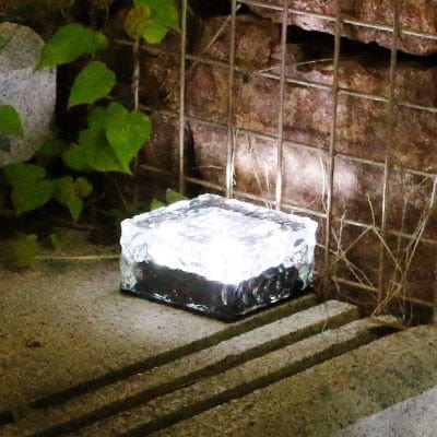 Solar Ice Cube Lights for Walkways & Gardens